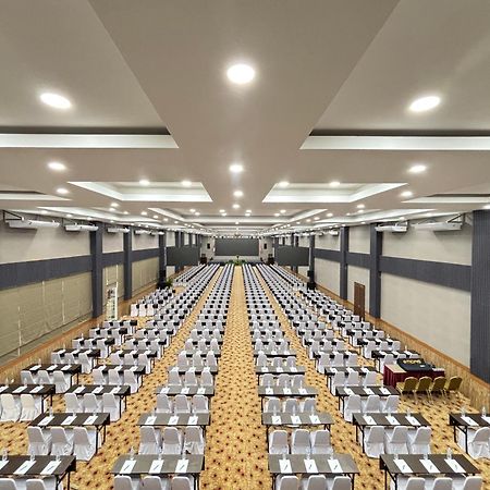 Vega Prime Hotel & Convention Sorong Dış mekan fotoğraf