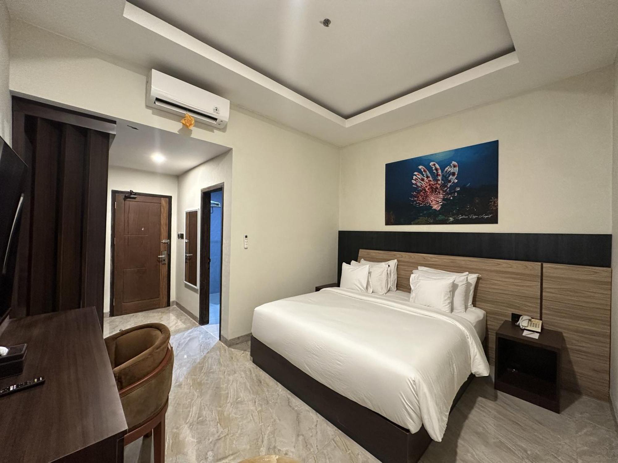 Vega Prime Hotel & Convention Sorong Oda fotoğraf