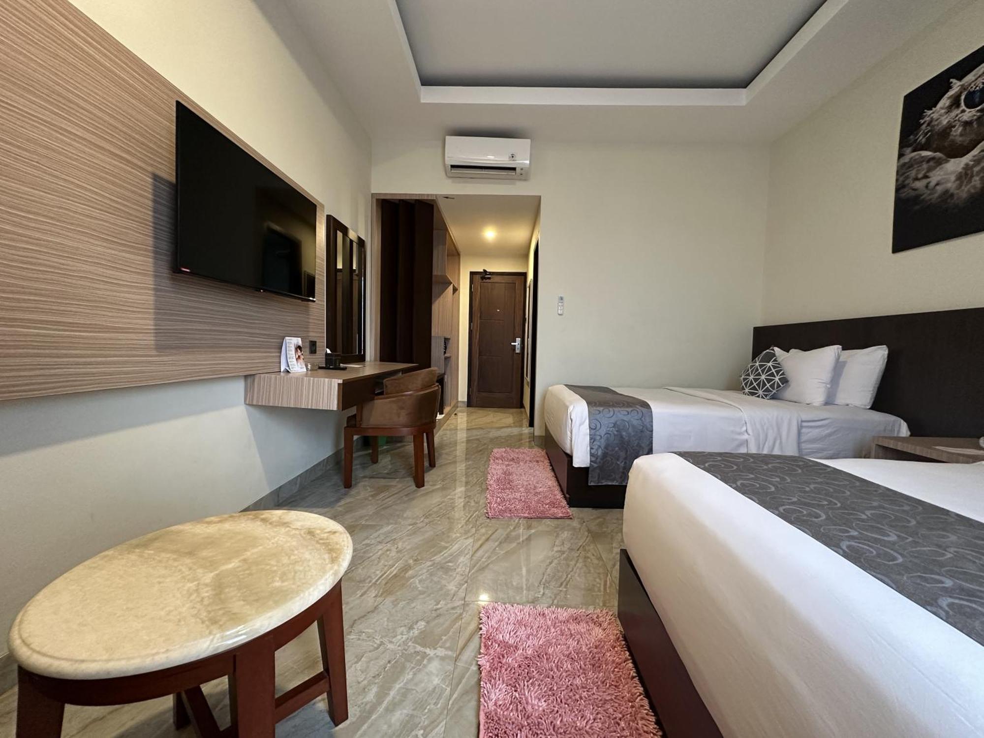 Vega Prime Hotel & Convention Sorong Oda fotoğraf